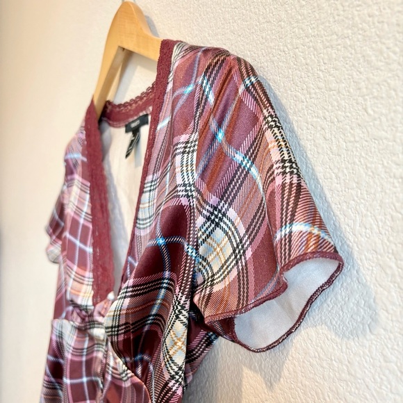 Forever 21 Crop Top Womens Small Plaid Lace Preppy Academia Festival Satin EUC - Picture 2 of 8